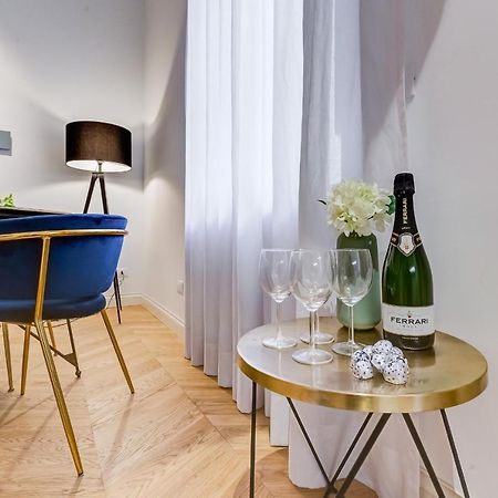 The Heart Of Rome Luxury House Apartment ภายนอก รูปภาพ